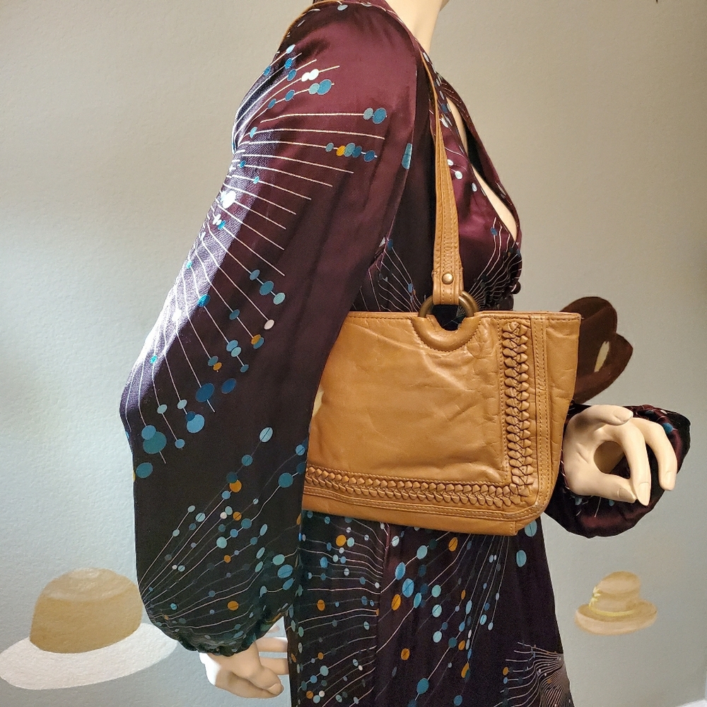 Nordstrom (brand) leather shoulder handbag
